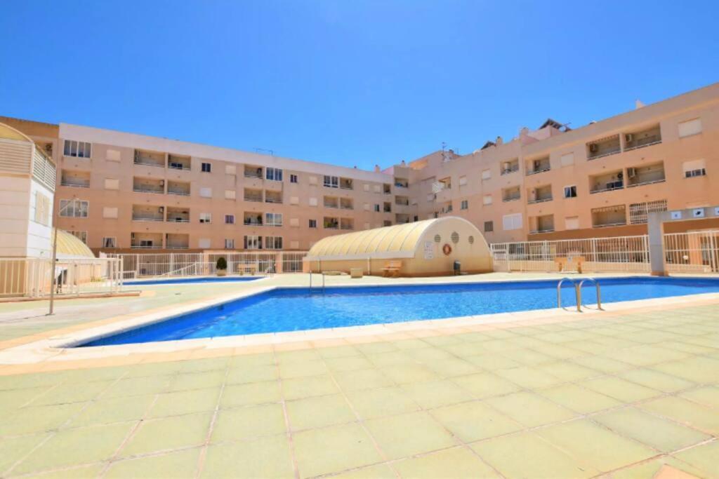 Top floor Torrevieja center apartment Exterior foto